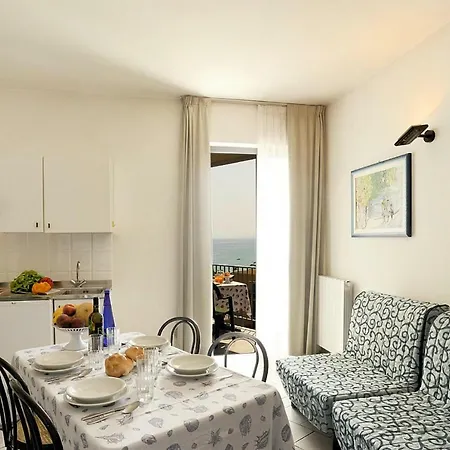 Mediterranee Ili02216 Cyb